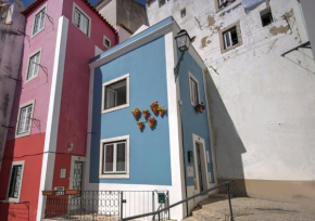  The Famous Blue House  Лиссабон